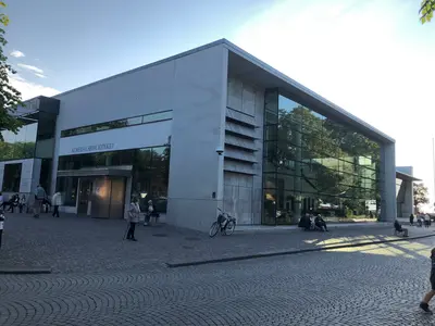 Almedalsbiblioteket Visby - bild 1