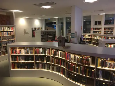 City â€‹â€‹Library - bild 1