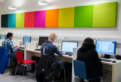 Högskolebiblioteket i Skövde - University of Skövde Library